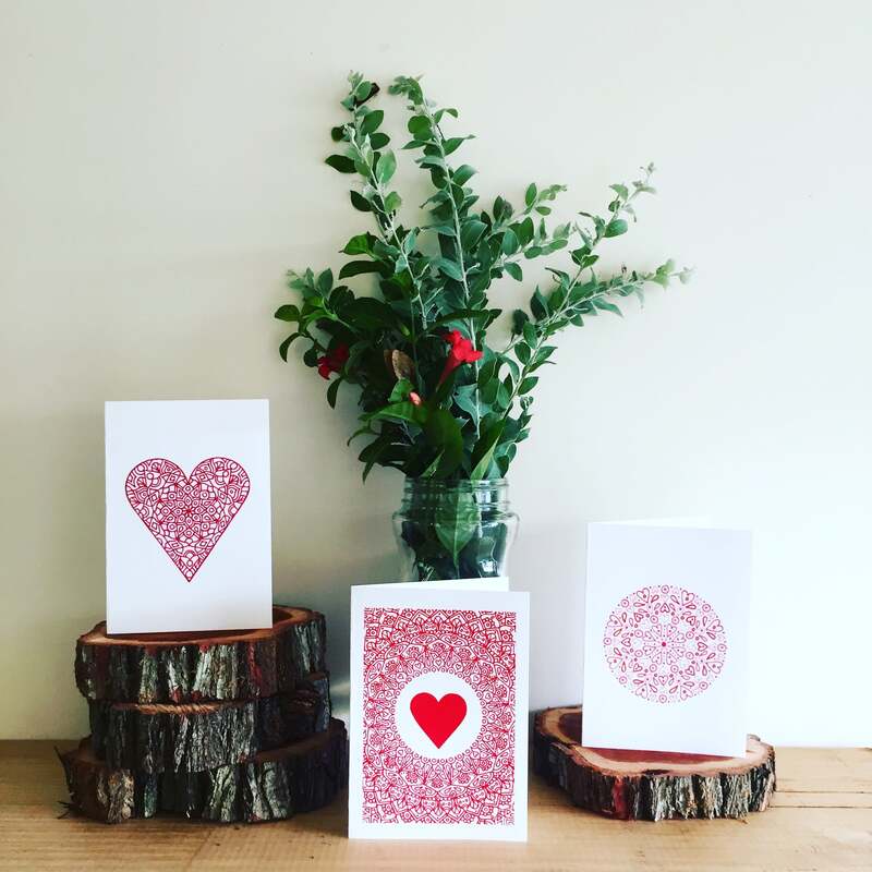 Beautiful pink and red gifts cards to celebrate Valentines Day